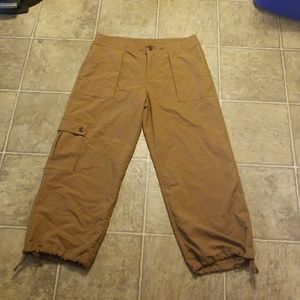 Patagonia Cargo Capri Pants 4